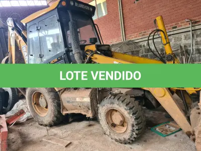 LOTE 007 - RETROESCAVADEIRA  RANDON 406k, Modelo da Máquina RK406/RK406/BRD406, Peso Bruto Máximo 9394 Kg; ano 2011.