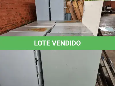 LOTE 004 - Sucata de ARQUIVOS EM AÇO, CUBAS EM INOX