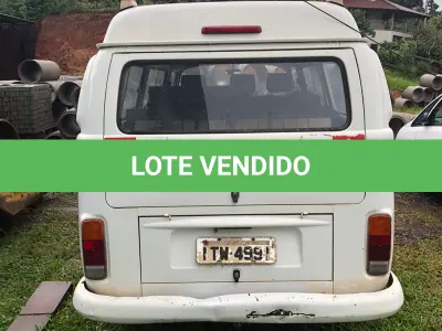 LOTE 002 - KOMBI VOLKSWAGEM 2012/2013