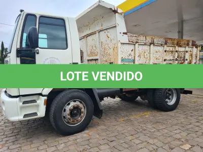 LOTE 004 - CAMINHÃO Ford Cargo 1722E, branco, 2010/2011