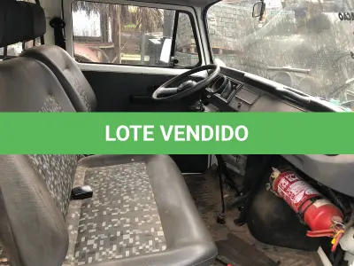 LOTE 002 - KOMBI VOLKSWAGEM 2012/2013
