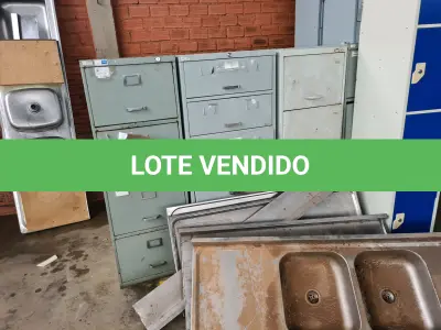 LOTE 004 - Sucata de ARQUIVOS EM AÇO, CUBAS EM INOX