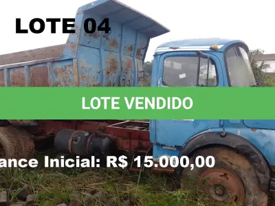 LOTE 004 - CAMINHÃO BASCULANTE L1113, Marca MERCEDEZ BENZ, Ano/Modelo 1982/1982