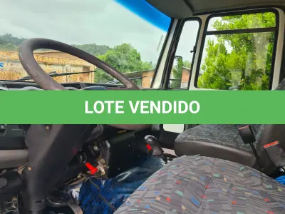 LOTE 005 - CAMINHÃO Ford Cargo 1722E, branco, 2010/2011