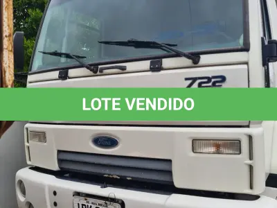 LOTE 005 - CAMINHÃO Ford Cargo 1722E, branco, 2010/2011