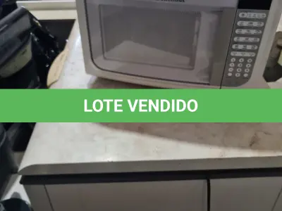 LOTE 012 - Freezer, ar-condicionado,  ventilador,  liquidificador, forno elétrico, forno micro-ondas, balança,  cilindro, multiprocessador, seladora, bebedouro, lavadora de roupas, jarra elétrica, bomba combustível, compressor,