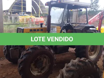 LOTE 005 - TRATOR AGRÍCOLA, Marca VALMET, Modelo 78.5, motor diesel, cor amarela, ano de fabricação 2004