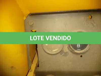 LOTE 004 - PÁ CARREGADEIRA CASE/W20B, AMARELA, 1986/1986