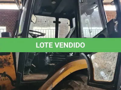 LOTE 007 - RETROESCAVADEIRA  RANDON 406k, Modelo da Máquina RK406/RK406/BRD406, Peso Bruto Máximo 9394 Kg; ano 2011.