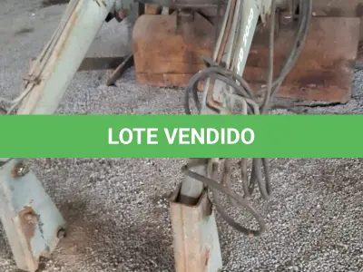 LOTE 007 - CONCHA PARA TRATOR CDF 2050