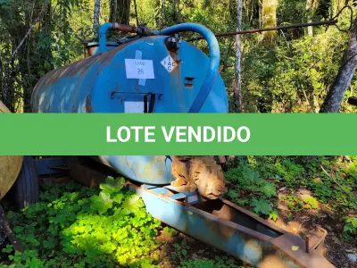 LOTE 026 - DISTRIBUIDOR DE ADUBO ORGÂNICO LIQUIDO 3.000LT.