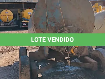 LOTE 027 - DISTRIBUIDOR DE ADUBO ORGÂNICO LIQUIDO 3.000LT.