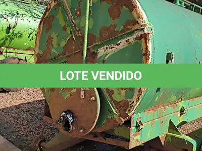 LOTE 030 - DISTRIBUIDOR DE ADUBO ORGÂNICO LIQUIDO 3.000LT.