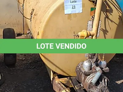 LOTE 023 - DISTRIBUIDOR DE ADUBO ORGÂNICO LIQUIDO 3000L.