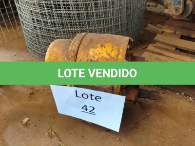 LOTE 042 - BOMBA LOBULAR 04 POLEGADAS, MEPEL.