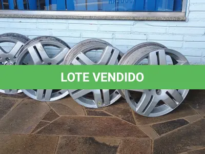 LOTE 003 - 4 Rodas volkswagen Golf aro 16