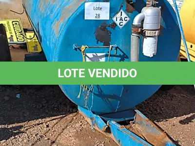 LOTE 028 - DISTRIBUIDOR DE ADUBO ORGÂNICO LIQUIDO 3.000LT.