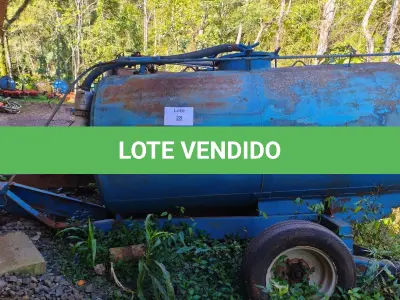 LOTE 028 - DISTRIBUIDOR DE ADUBO ORGÂNICO LIQUIDO 3.000LT.