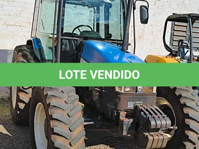 LOTE 022 - TRATOR AGRICOLA DE RODAS, NEW HOLLAND NH TL 85 E, 2012/2012, E RÁDIO AUTOMOTIVO COM RÁDIO AM/FM, CD PLAYER, MP3 E ENTRADAS USB E AUXILIAR
