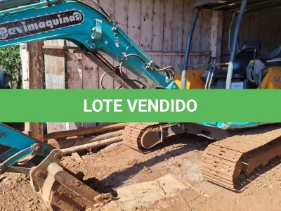 LOTE 013 - MINI ESCAVADEIRA KUBOTA KBT-U50, ANO 2014.