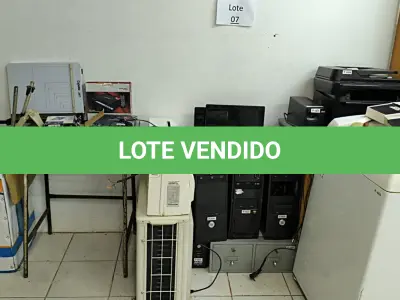 LOTE 007 - MOBILIÁRIO EM GERAL, MÁQUINAS E FERRAMENTAS