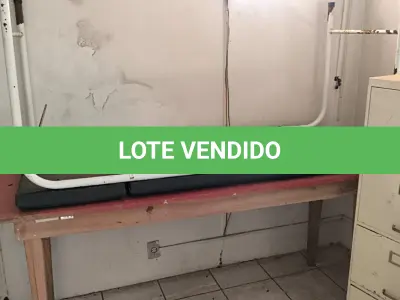 LOTE 007 - MOBILIÁRIO EM GERAL, MÁQUINAS E FERRAMENTAS