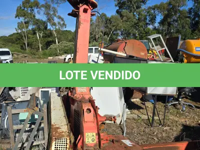 LOTE 001 - Colhedora de Forragens, Marca Nogueira