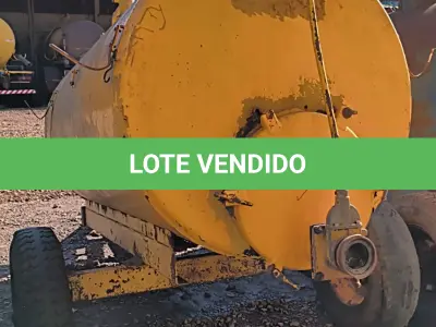 LOTE 023 - DISTRIBUIDOR DE ADUBO ORGÂNICO LIQUIDO 3000L.