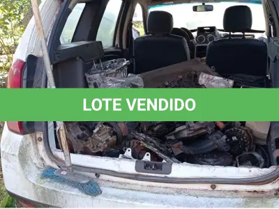 LOTE 099 - RENAULT/DUSTER 16 E 4X2, placa: IUW-6890, ano/modelo: 13/14