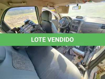 LOTE 011 - FIAT/PALIO WK ADVEN FLEX, placa: ITQ-8892, ano/modelo:12/13