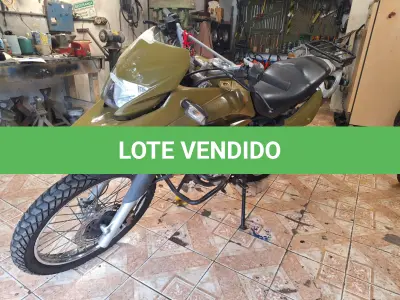 LOTE 009 - Moto: HONDA/XRE 300, placa:JBM-3867, ano/modelo: 12/12