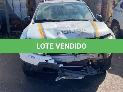 LOTE 008 - RENAULT/DUSTER 16 E 4X2, placa	IUW-6522 , ano/modelo:	13/14