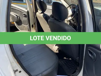 LOTE 008 - RENAULT/DUSTER 16 E 4X2, placa	IUW-6522 , ano/modelo:	13/14