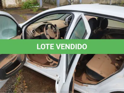 LOTE 037 - FORD/FIESTA SEDAN 1.6 FLEX, placa: IUF-4208, ano/modelo:13/13