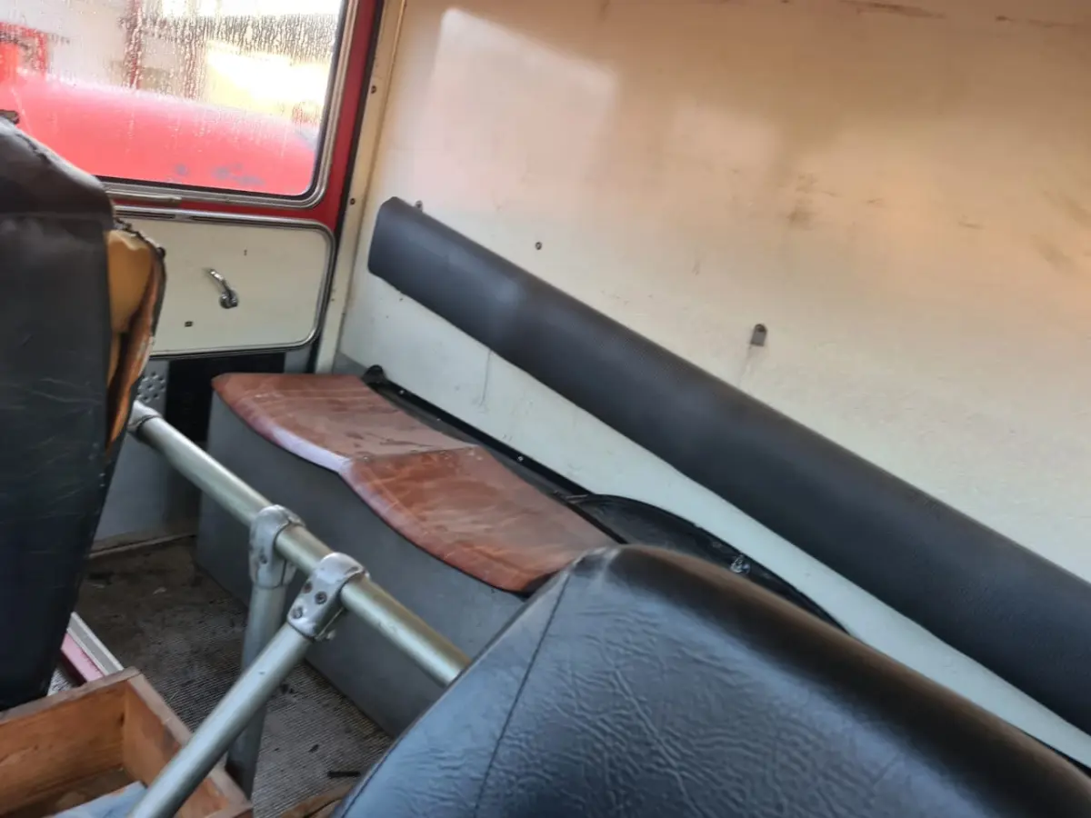 LOTE 006 - Caminhão Mercedes Benz 1113 (alemão 92 CV) 1972