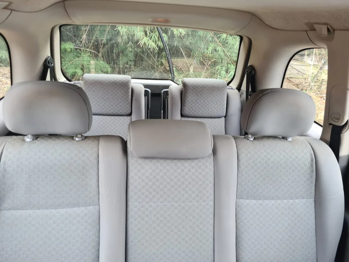 LOTE 004 - GM ZAFIRA COMFORT 2.0, ano 2011 e modelo 2012