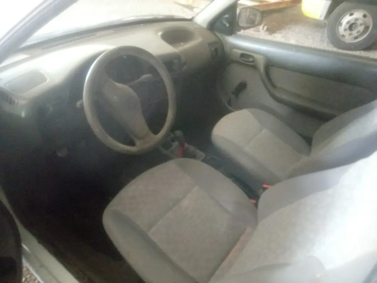 LOTE 001 - PAS/AUTOMÓVEL VW/Parati CLI, 4P/081CV, branca, 1996/1996