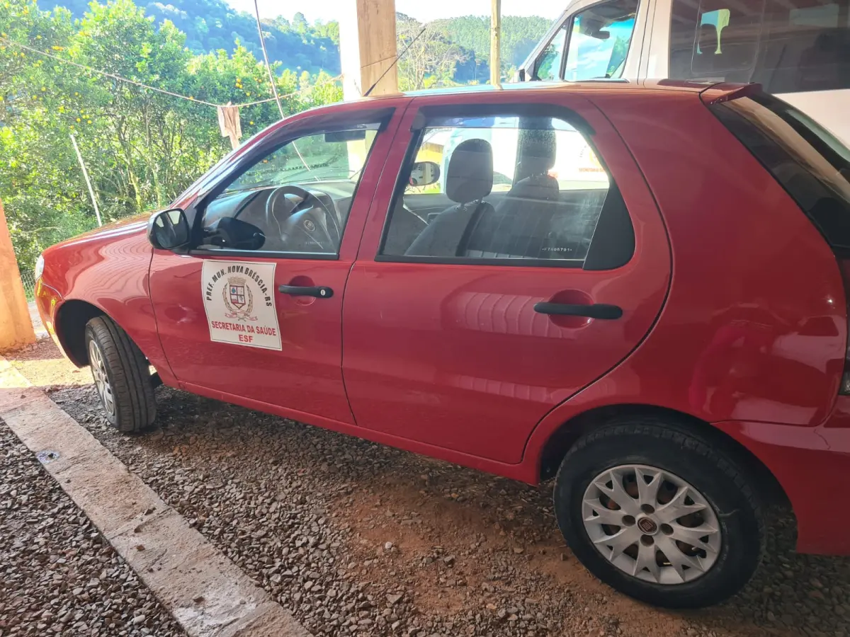 LOTE 006 - FIAT Palio Fire 1.0 Flex. 2014/2015