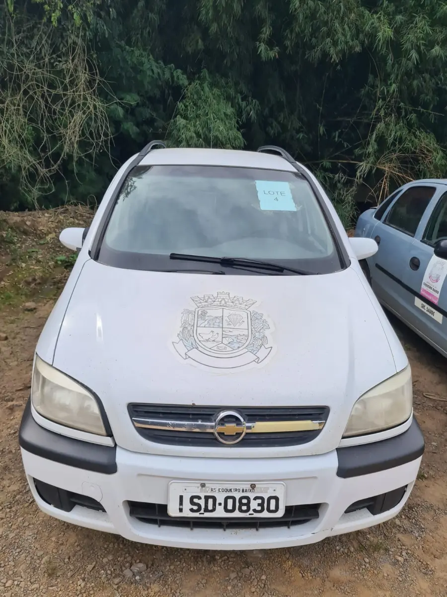 LOTE 004 - GM ZAFIRA COMFORT 2.0, ano 2011 e modelo 2012