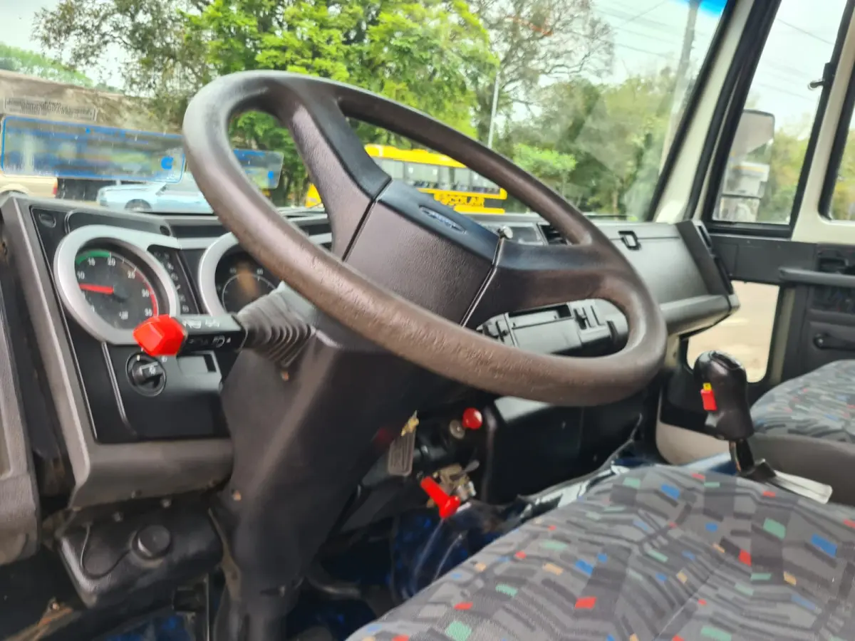 LOTE 004 - CAMINHÃO Ford Cargo 1722E, branco, 2010/2011