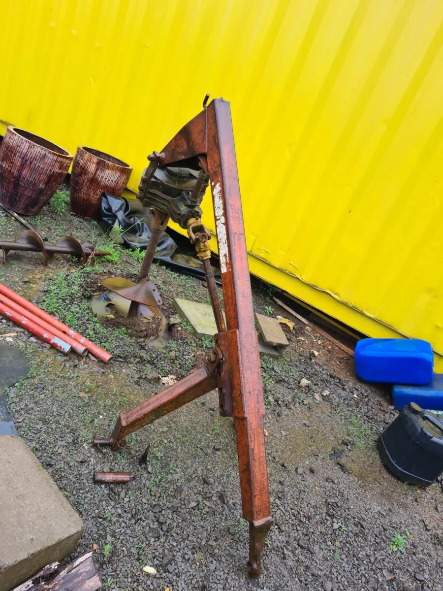 LOTE 005 - Perfurador PSN completo com brocas de 9, 12 e 18 marca Boldan.