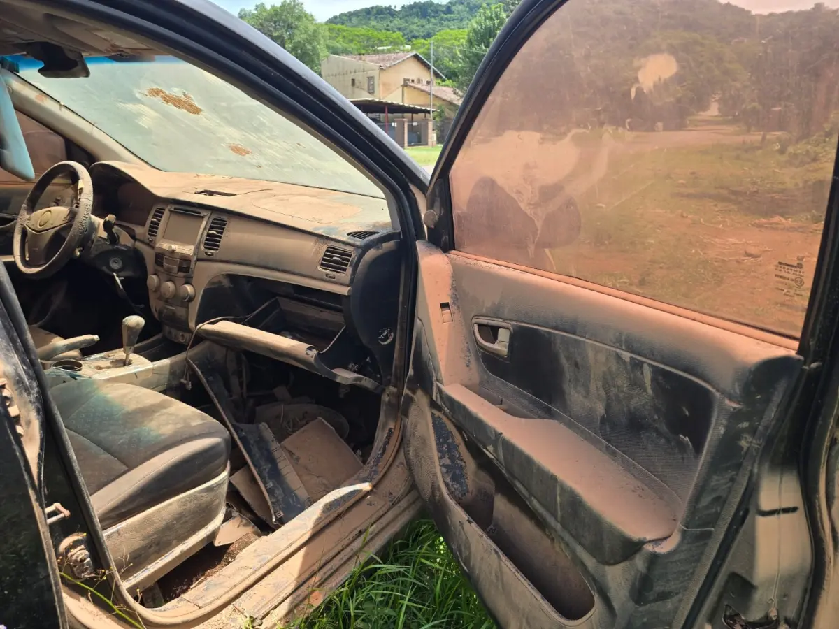 LOTE 000 - Veículo I/SSANGYONG KORANDO C AT, Diesel, 2011/2012