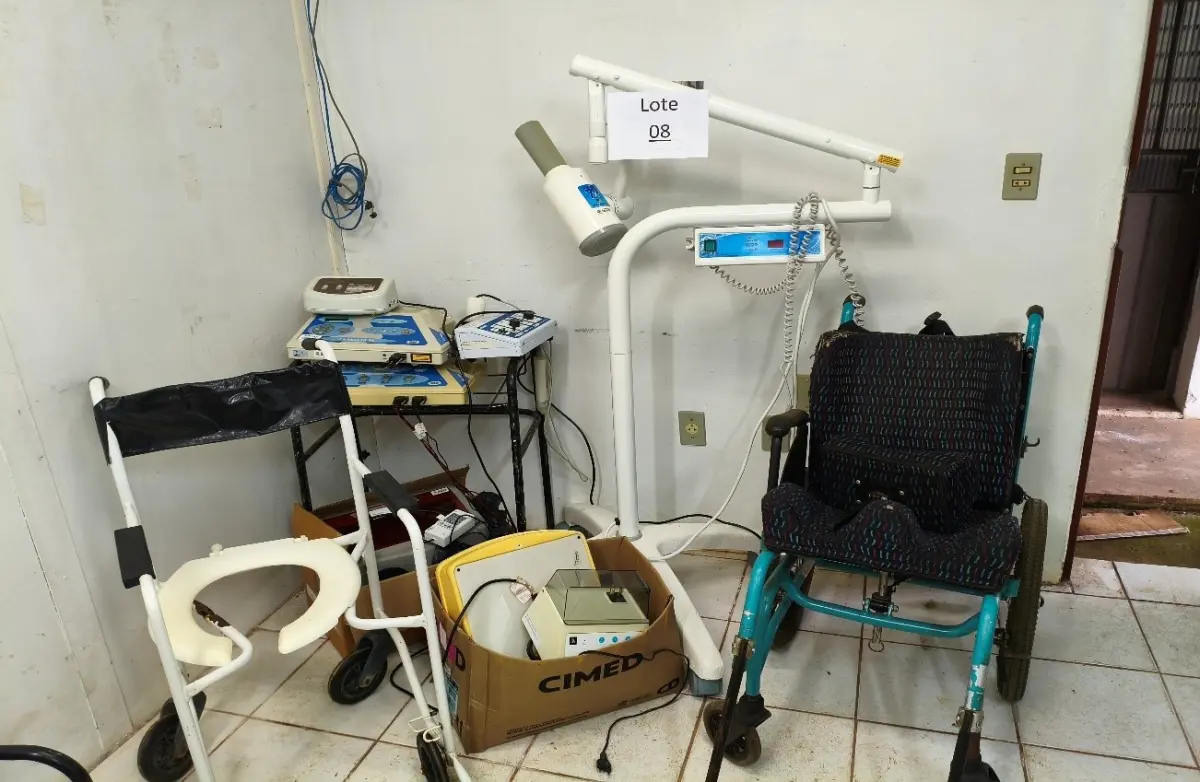 LOTE 008 - EQUIPAMENTOS MÉDICO HOSPITALAR