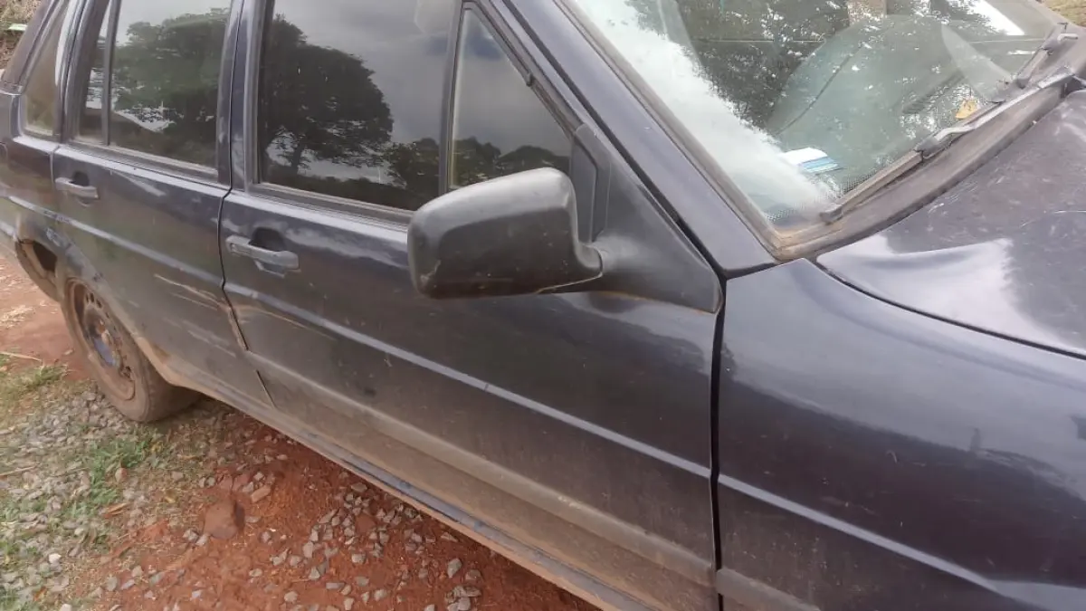 LOTE 000 - VW/Santana – Ano 1996/1996, PLACA IFE5A20 – RENAVAM 658455826 Chassi: 9BWZZZ327TPO34759, na cor CINZA, gasolina, 96 CV