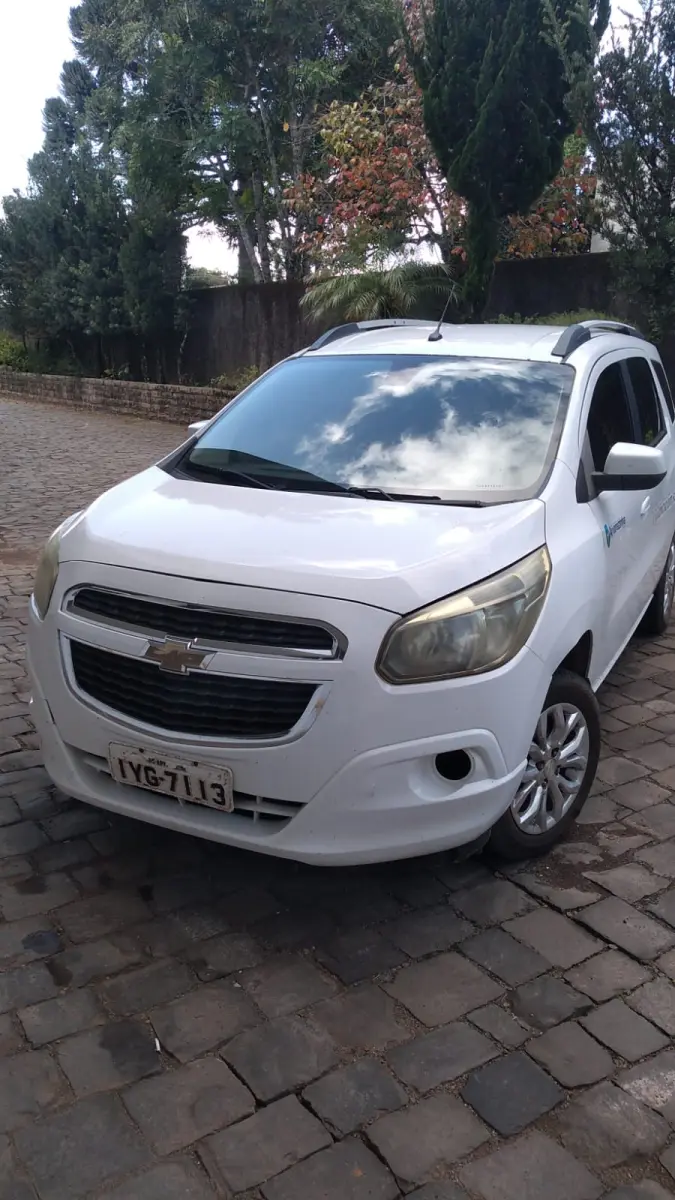 LOTE 011 - SPIN LTZ 1.8 de cor branca, Ano/Modelo: 2017/2018