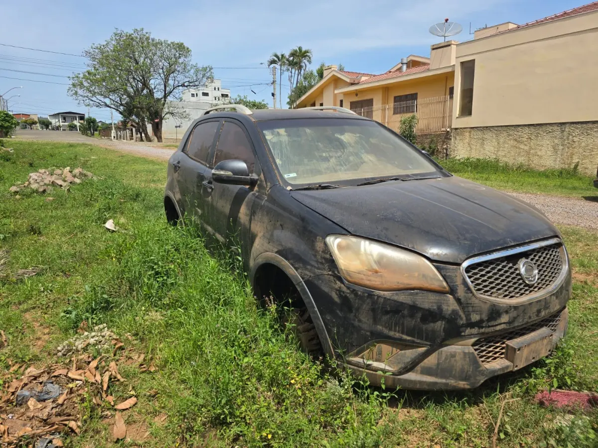 LOTE 000 - Veículo I/SSANGYONG KORANDO C AT, Diesel, 2011/2012