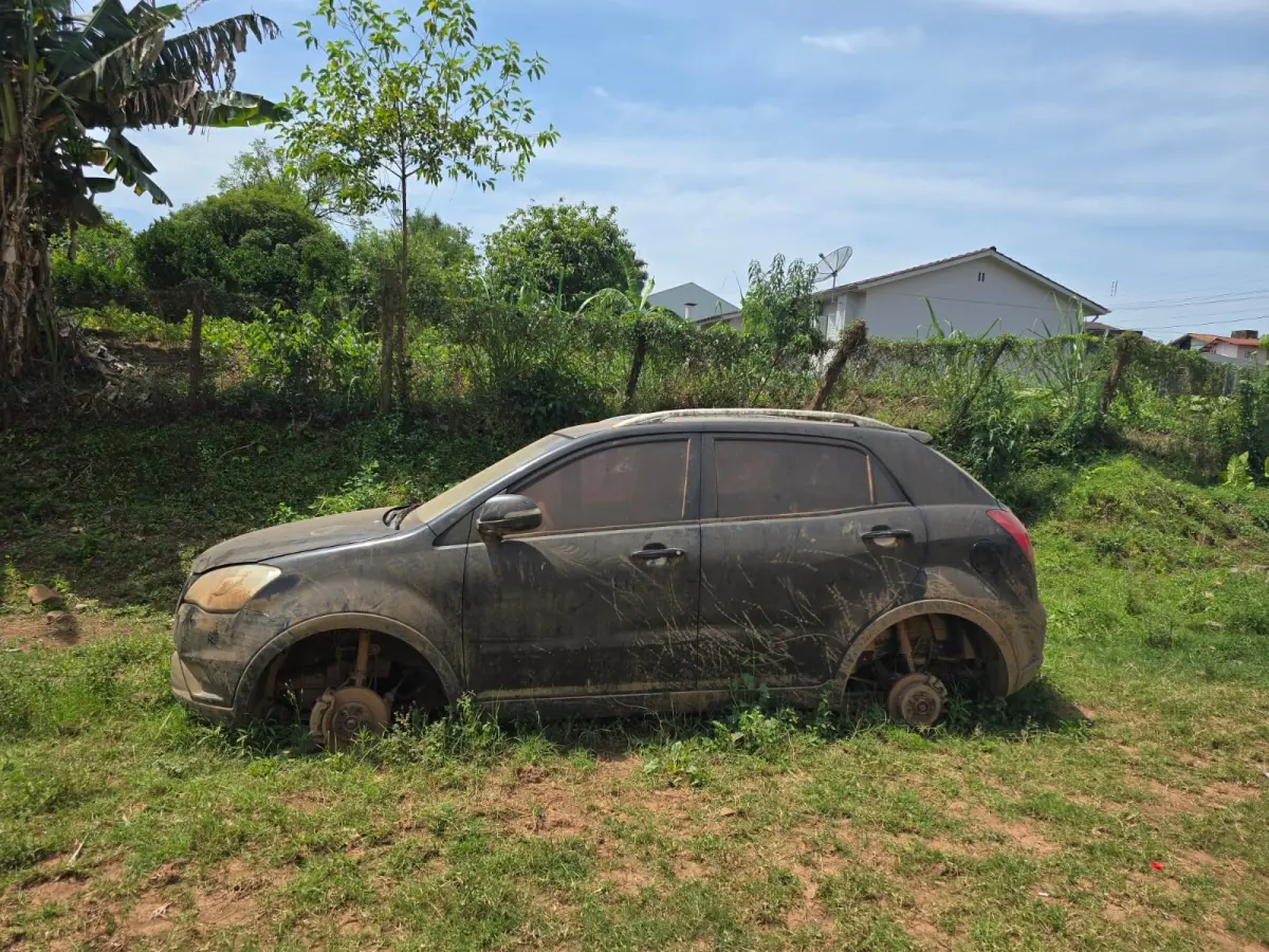 LOTE 000 - Veículo I/SSANGYONG KORANDO C AT, Diesel, 2011/2012