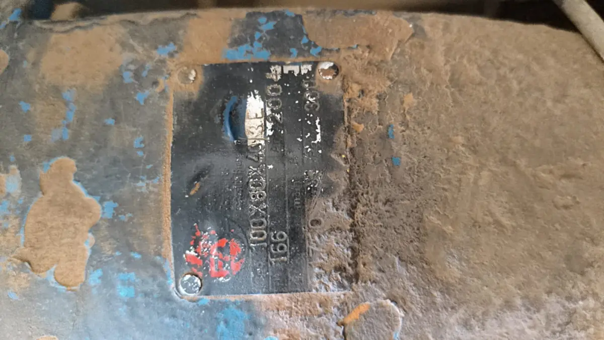 LOTE 041 - BOMBA CENTRÍFUGA MECANIZADA 1750rpm F100x80x40/3E ANO FAB. 2004,