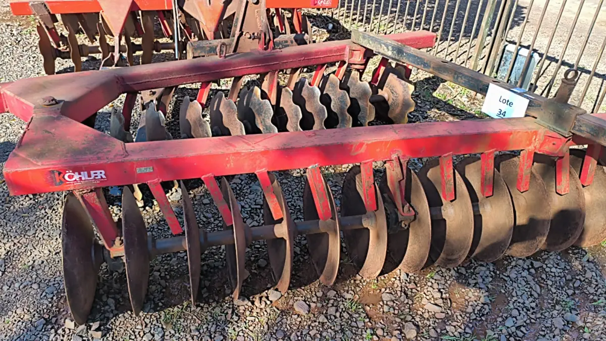 LOTE 034 - GRADE NIVELADORA