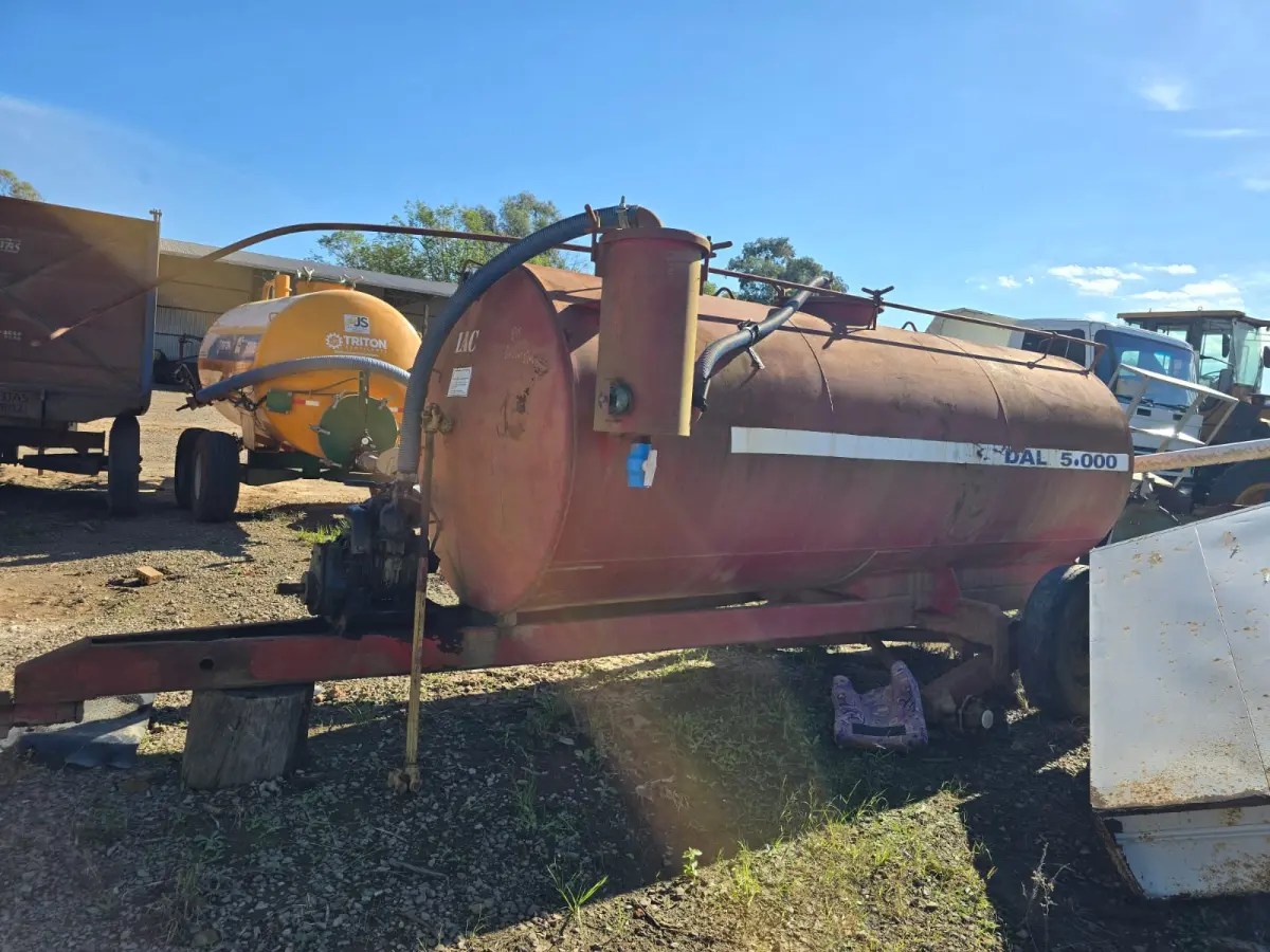 LOTE 002 - Distribuidor Orgânico Líquido,